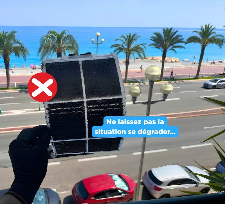 Nettoyage d’un climatiseur au pulvérisateur